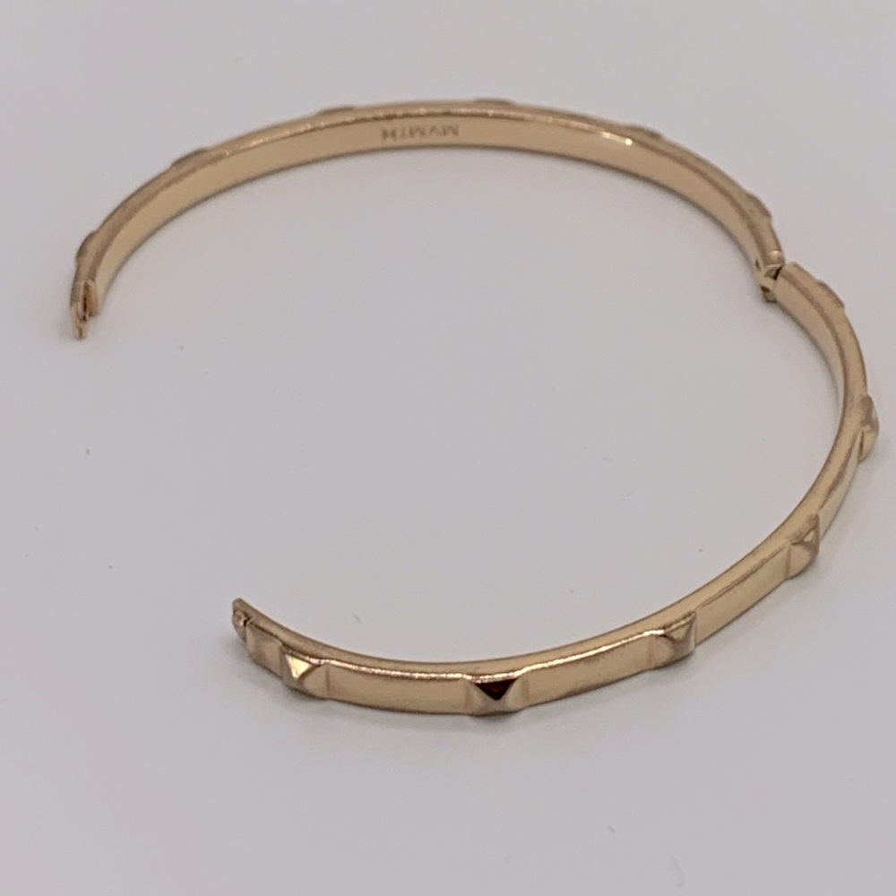 MVMT Hinge Bracelet!